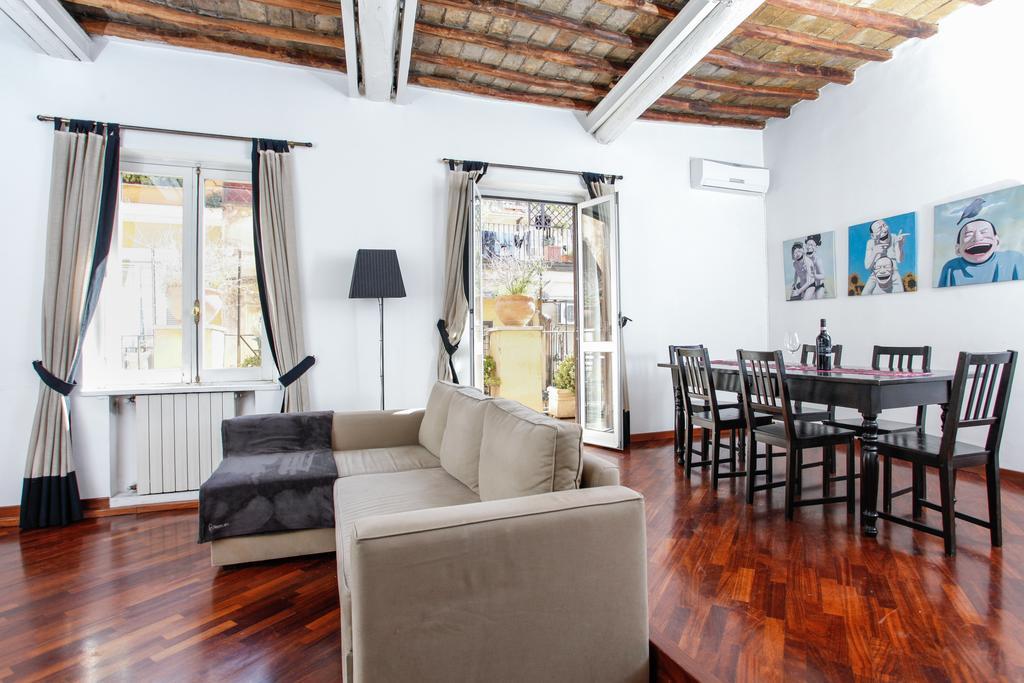 רומא Pantheon Square Family Apartment מראה חיצוני תמונה